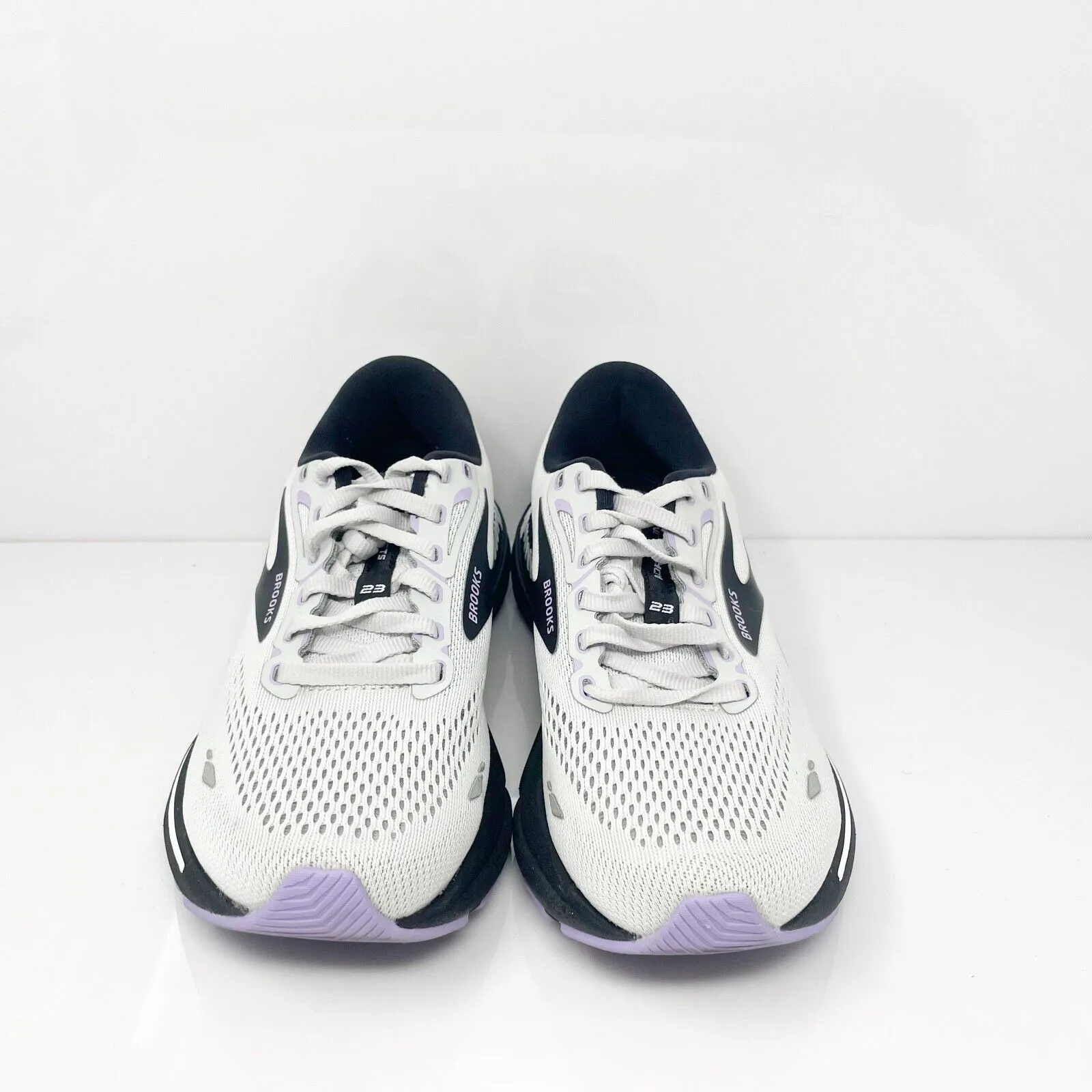 Brooks Womens Adrenaline GTS 23 1203811B039 White Running Shoes Sneakers Sz 8 B