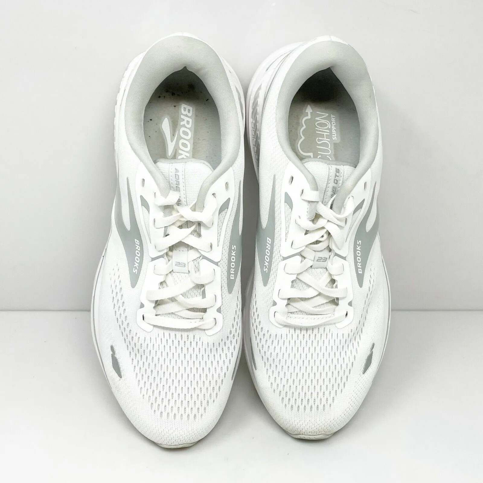 Brooks Womens Adrenaline GTS 23 1203811D104 White Running Shoes Sneakers Sz 11 D