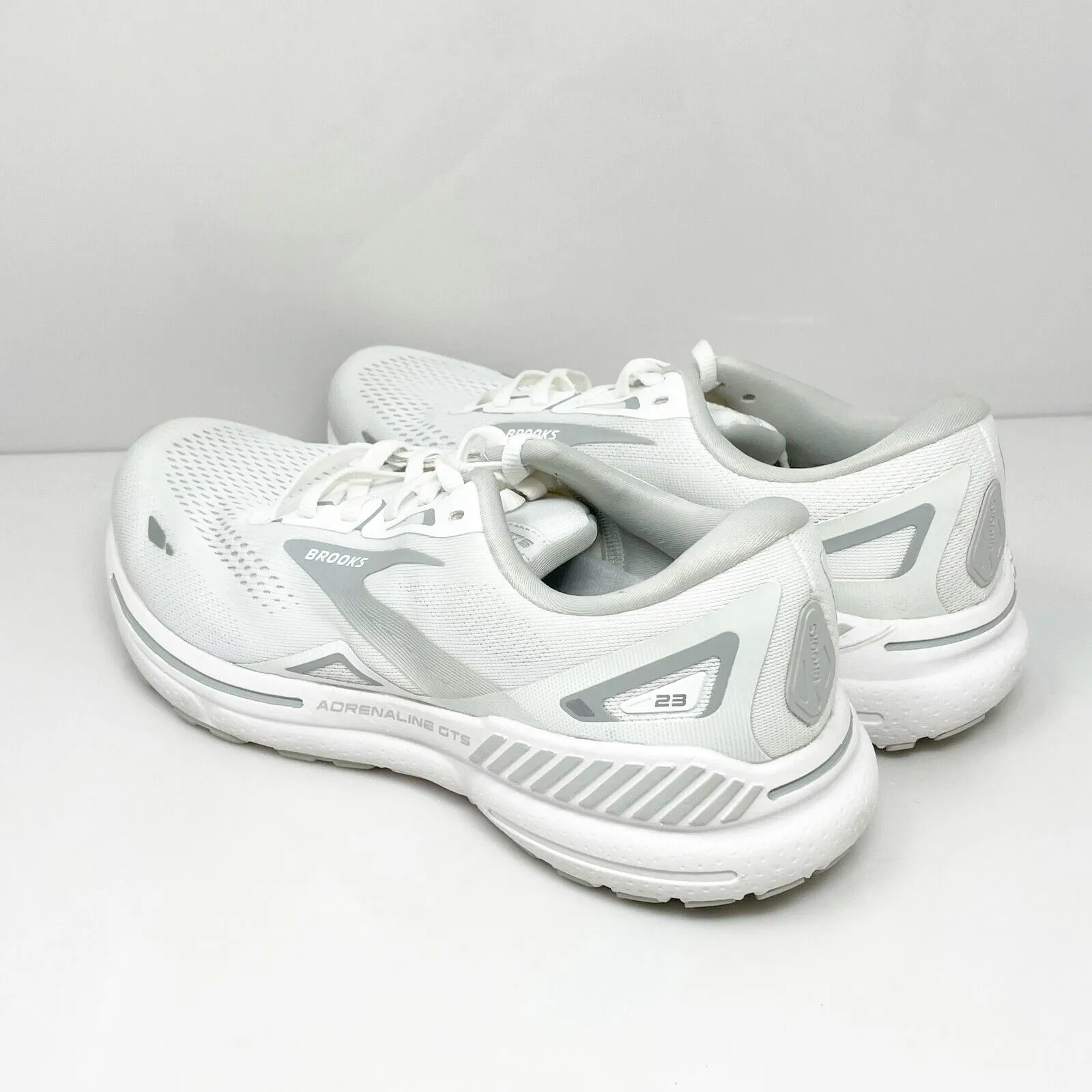 Brooks Womens Adrenaline GTS 23 1203811D104 White Running Shoes Sneakers Sz 11 D