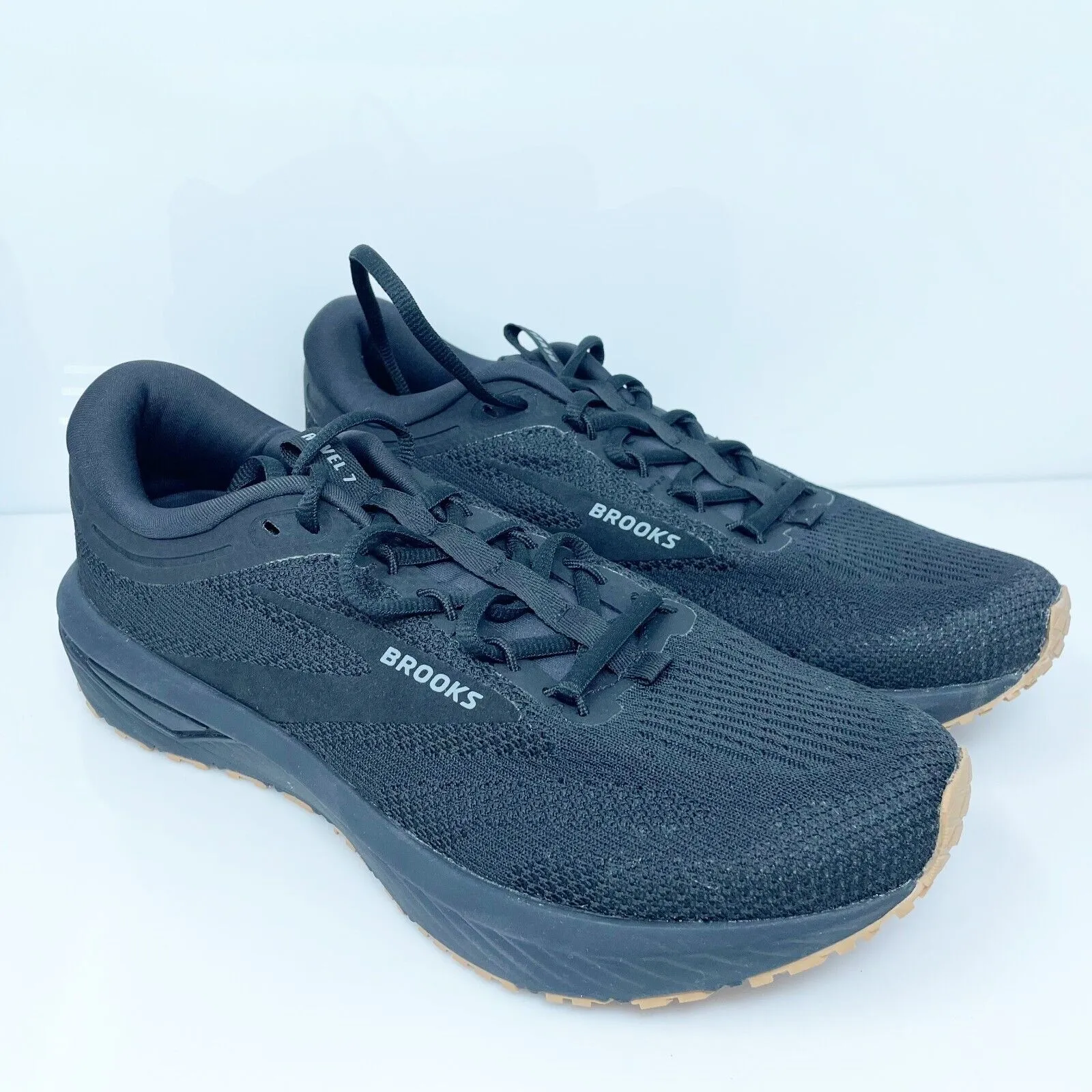 Brooks Womens Revel 7 1204241B072 Black Running Shoes Sneakers Size 10.5 B