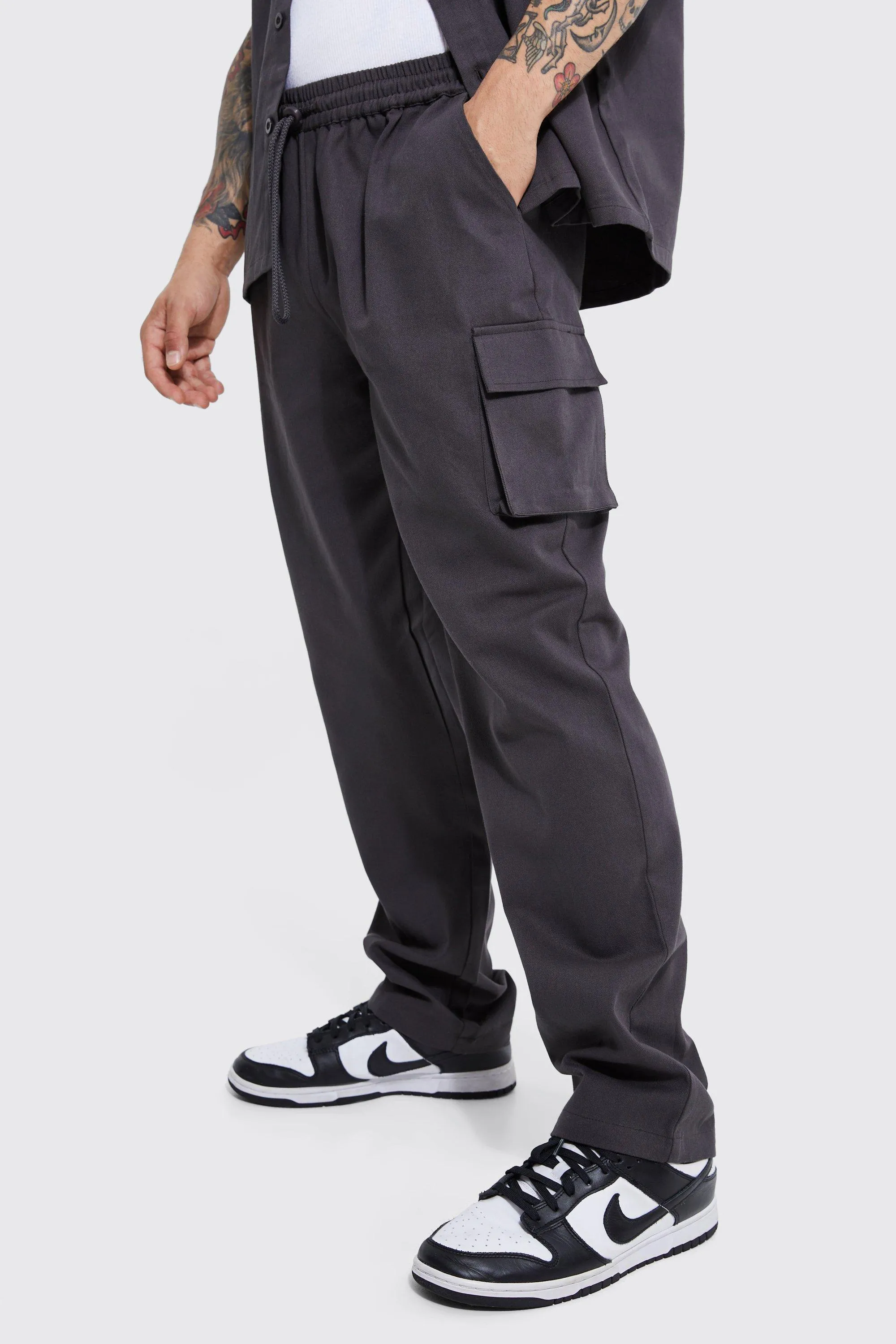 Elastic Waist Straight Utility Cargo Pants