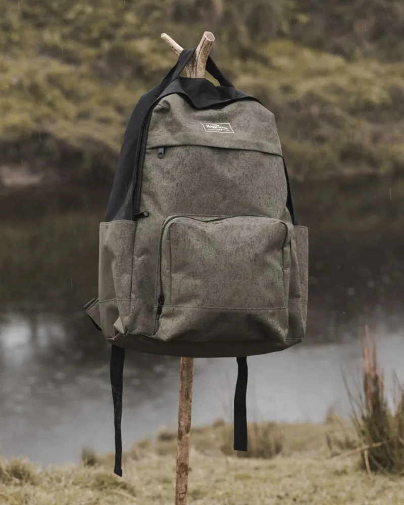 Hoggs Field & Trek Backpack