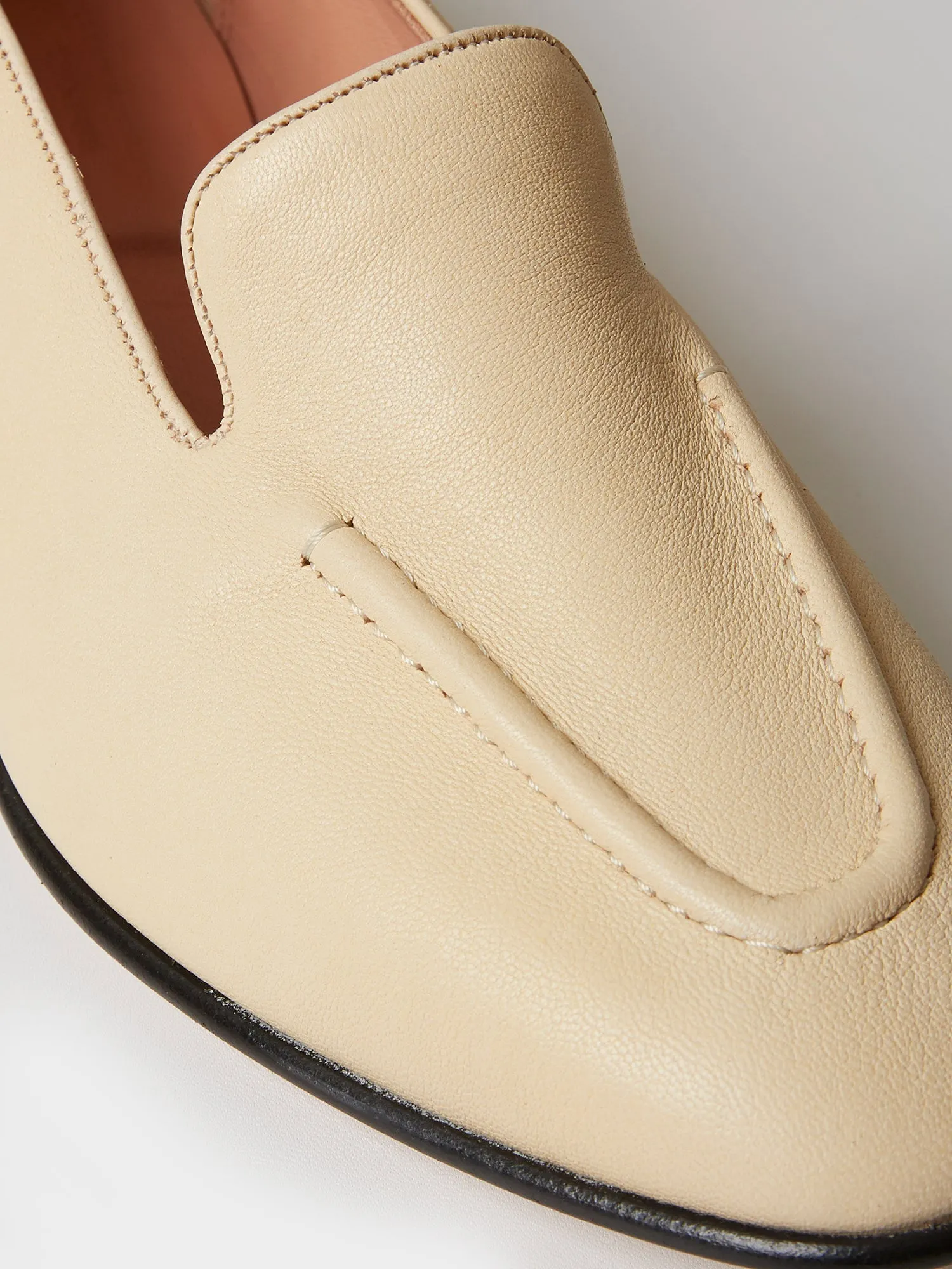 Pintuck Loafers in Cream Deer Leather