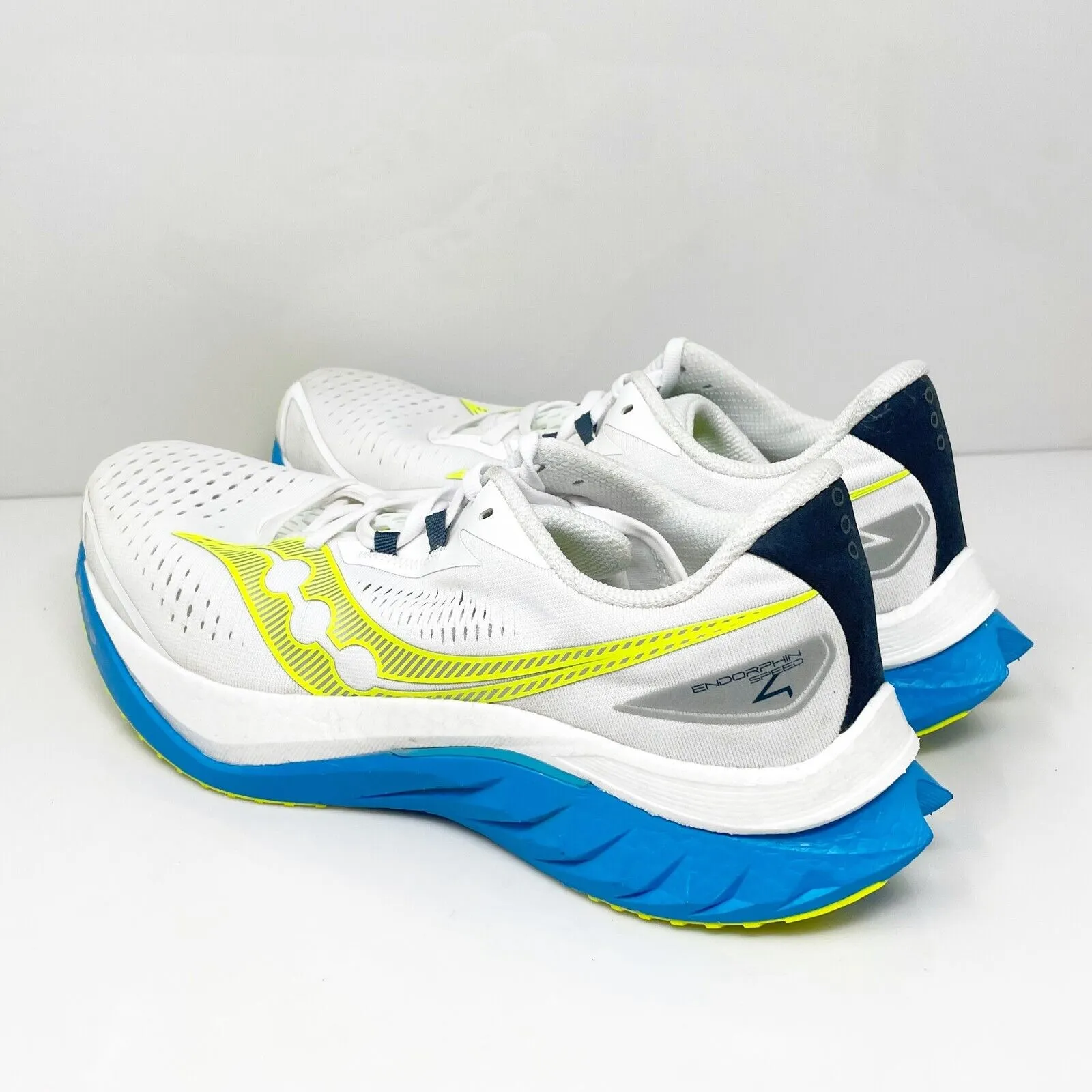 Saucony Mens Endorphin Speed 4 S20940-222 White Running Shoes Sneakers Size 11