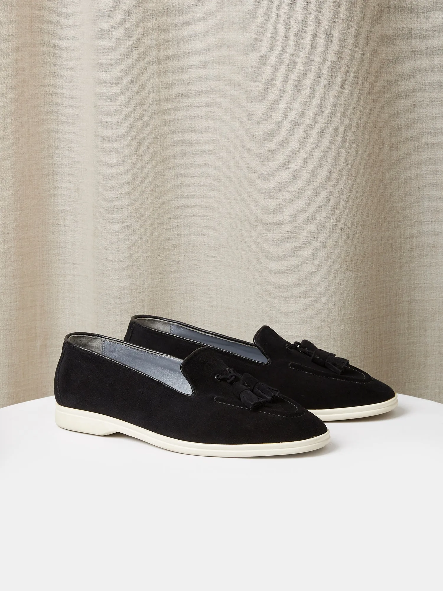 Tassel Loafers in Black Suede